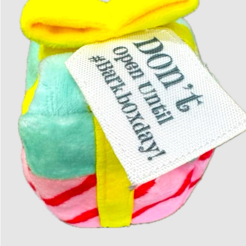 $8 Bundled💥 BARK Plush Squeaky Present Dog Toy